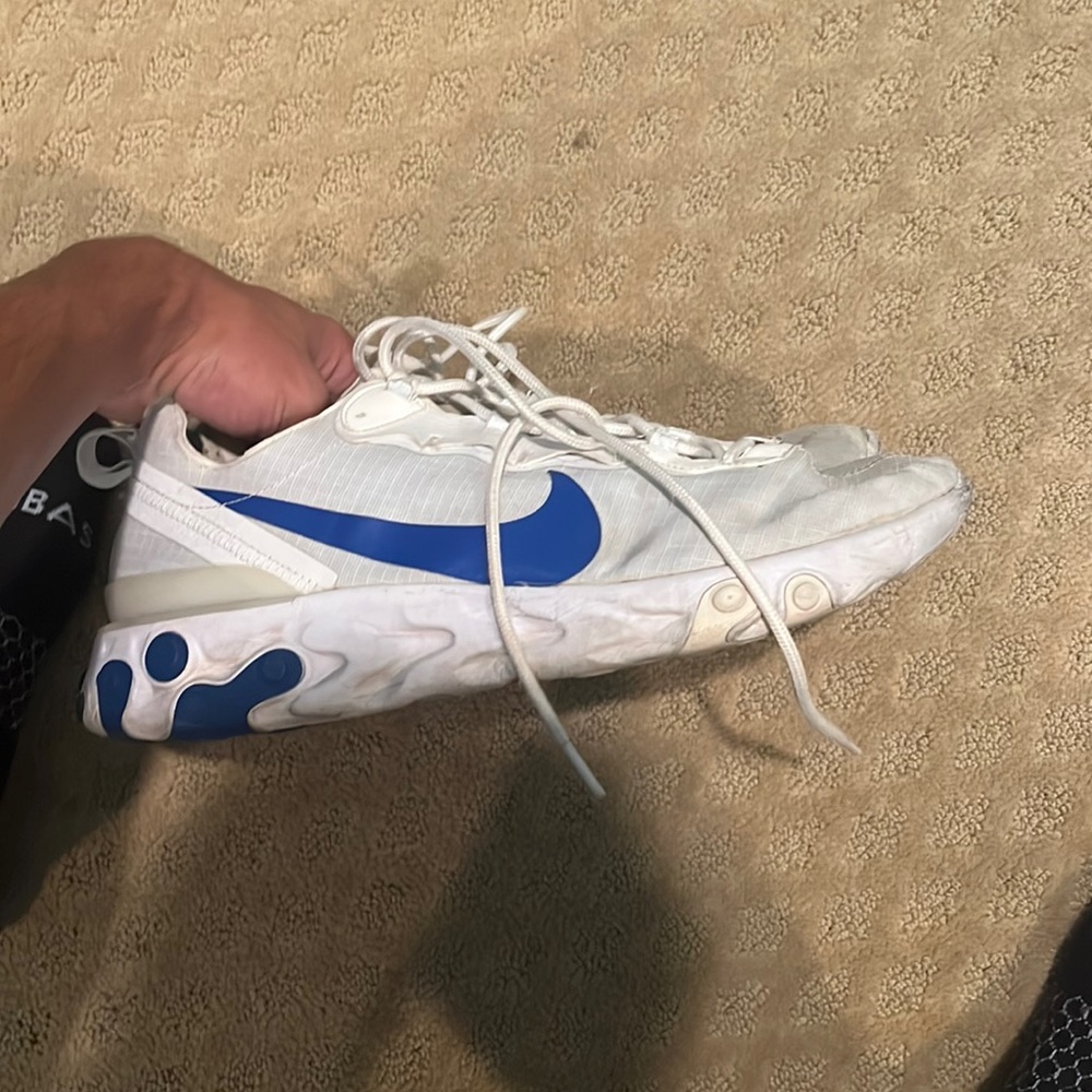 Nike Reacts Blue and White size 12